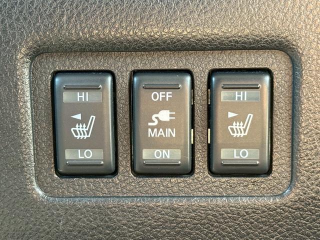 NISSAN ELGRAND 250HIGHWAY STAR BLACK LEATHER