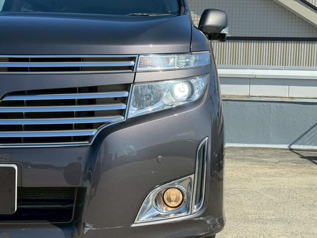 NISSAN ELGRAND 250HIGHWAY STAR BLACK LEATHER