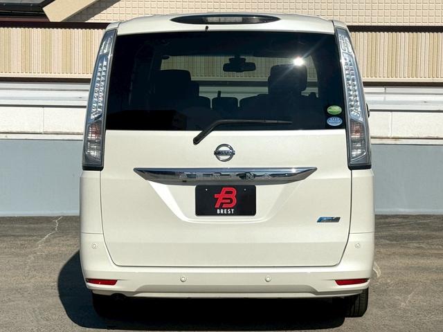 セレナ 20X S-ハイブリッドアドバンスドセーフティパック 純正ナビ/フルセグTV/純正フリップダウンモニター/アラウンドビューモニター/両側電動スライドドア/エマージェンシーブレーキ/フルセグTV/LEDヘッドライト(4枚目)