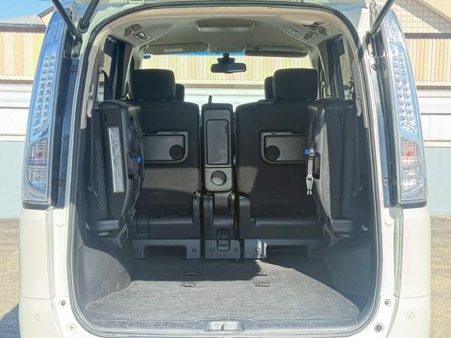 セレナ 20X S-ハイブリッドアドバンスドセーフティパック 純正ナビ/フルセグTV/純正フリップダウンモニター/アラウンドビューモニター/両側電動スライドドア/エマージェンシーブレーキ/フルセグTV/LEDヘッドライト(12枚目)