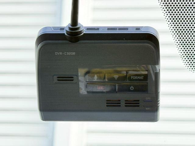 ハイエースワゴン 　１０人乗／ＡＬＰＩＮＥ１１チンチナビ／ＡＬＰＩＮＥ１２．８インチフリップダウンモニター／両側電動スライドドア／デジタルインナーミラー／ＬＥＤヘッドライト（16枚目）