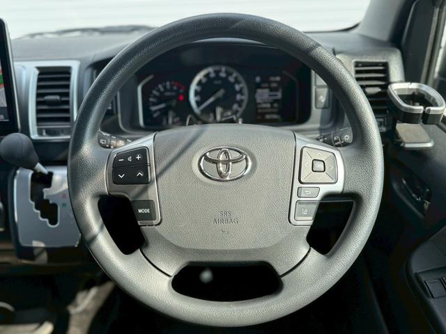 ハイエースワゴン 　１０人乗／ＡＬＰＩＮＥ１１チンチナビ／ＡＬＰＩＮＥ１２．８インチフリップダウンモニター／両側電動スライドドア／デジタルインナーミラー／ＬＥＤヘッドライト（25枚目）