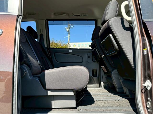 セレナ ハイウェイスター Vセレ+セーフティII SHV 純正ナビ/Bluetooth/フルセグTV/アラウンドビューモニタ/両側電動スライド/純正16インチAW/エマージェンシーブレーキ/レーンキープ/クルーズコントロール/ETC/1オーナー/取説&保証書(9枚目)