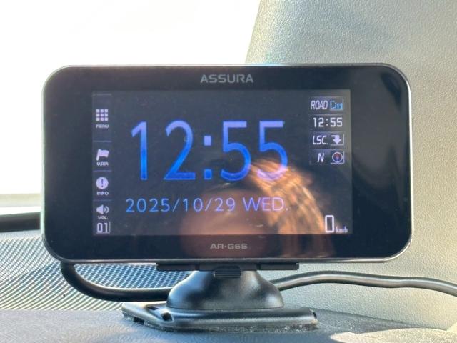 プリウスアルファ S チューン ブラック ALPINE9インチナビ/Bluetooth/フルセグTV/フリップダウンモニター/純正16インチAW/MODELLISTAエアロ/革巻ステアリング/クルーズコントロール/デジタルミラー+ドラレコ(11枚目)