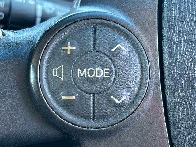 プリウスアルファ S チューン ブラック ALPINE9インチナビ/Bluetooth/フルセグTV/フリップダウンモニター/純正16インチAW/MODELLISTAエアロ/革巻ステアリング/クルーズコントロール/デジタルミラー+ドラレコ(17枚目)