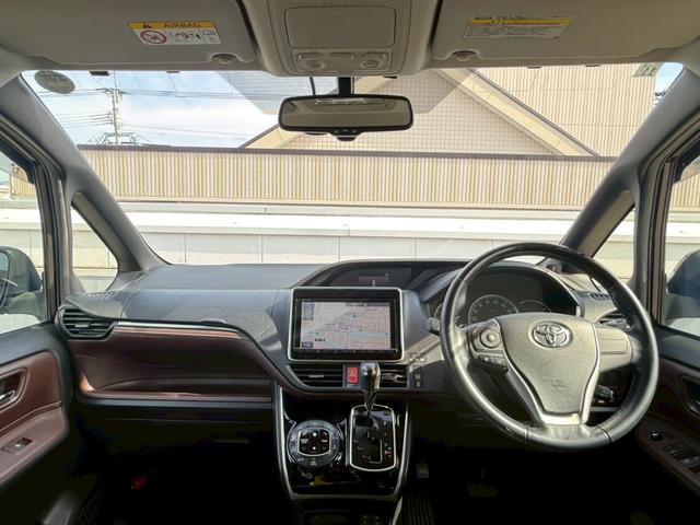 エスクァイア Gi 純正9インチデカナビ/Bluetooth/フルセグTV/バックモニター/純正11インチフリップダウンモニター/純正16インチAW/両側電動スライド/オートハイビーム/クルーズコントロール/ETC(5枚目)