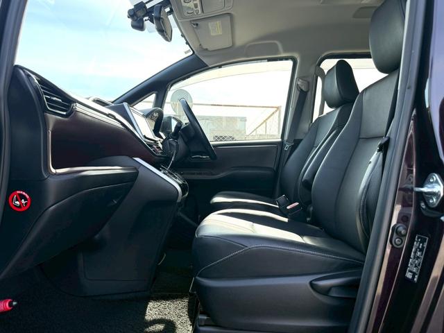 エスクァイア Gi 純正9インチデカナビ/Bluetooth/フルセグTV/バックモニター/純正11インチフリップダウンモニター/純正16インチAW/両側電動スライド/オートハイビーム/クルーズコントロール/ETC(7枚目)