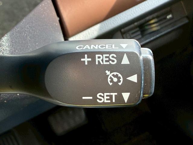 エスクァイア Gi 純正9インチデカナビ/Bluetooth/フルセグTV/バックモニター/純正11インチフリップダウンモニター/純正16インチAW/両側電動スライド/オートハイビーム/クルーズコントロール/ETC(24枚目)