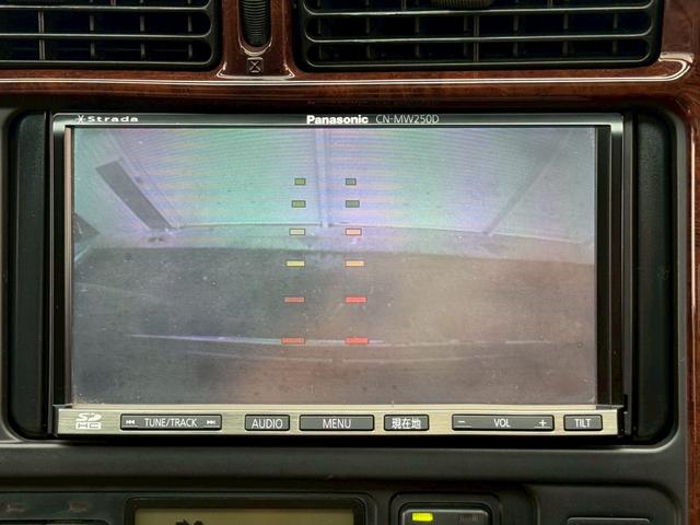 ハイエースワゴン スーパーカスタムリミテッド　ディーゼル／ターボ／７人乗／サンルーフ／ドラレコ／ＳＤナビ／ＴＶ／バックモニター／純正１５インチＡＷ／３ムーンルーフ／ウッドコンビハンドル／運転席パワーシート／ＥＴＣ／ユーザー買取車／保証書（20枚目）