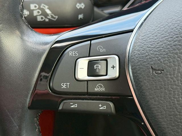 ポロ TSIコンフォートライン メーカーナビ/Bluetooth/バックモニター/アダプティブクルーズコントロール/ブラインドスポットモニター/純正15インチAW/セーフティPKG/LEDヘッドライト/革巻ステア/バックモニター(17枚目)