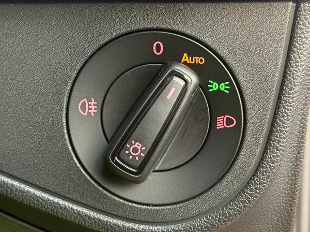 ポロ TSIコンフォートライン メーカーナビ/Bluetooth/バックモニター/アダプティブクルーズコントロール/ブラインドスポットモニター/純正15インチAW/セーフティPKG/LEDヘッドライト/革巻ステア/バックモニター(25枚目)