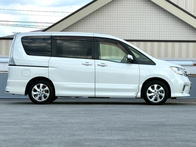 セレナ ハイウェイスター Vセレクション ALPINE7インチナビ/Bluetooth/フルセグTV/ALPINE10.1インチフリップダウンモニター/両側電動スライド/クルーズコントロール/純正15インチAW(2枚目)