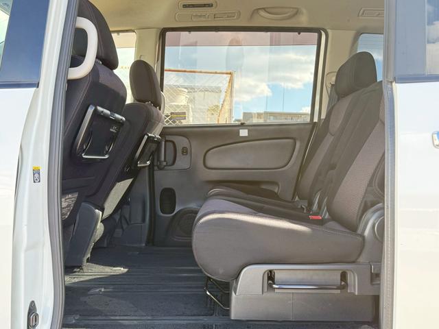 セレナ ハイウェイスター Vセレクション ALPINE7インチナビ/Bluetooth/フルセグTV/ALPINE10.1インチフリップダウンモニター/両側電動スライド/クルーズコントロール/純正15インチAW(8枚目)