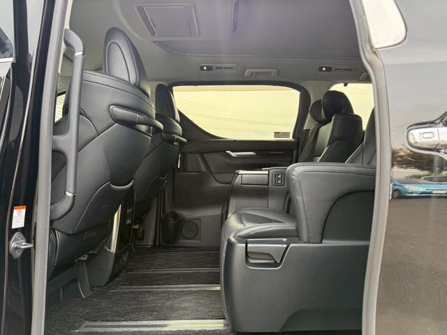 ヴェルファイア ２．５Ｚ　Ｇエディション　純正１０インチデカナビ／純正１２．１インチフリップダウンモニター／Ｂｌｕｅｔｏｏｔｈ／フルセグＴＶ／バックモニター／デジタルインナーミラー／フルレザーシート／パワーバックドア／両側電動スライド（8枚目）