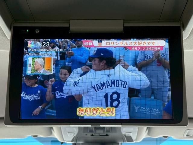 ヴェルファイア ２．５Ｚ　Ｇエディション　純正１０インチデカナビ／純正１２．１インチフリップダウンモニター／Ｂｌｕｅｔｏｏｔｈ／フルセグＴＶ／バックモニター／デジタルインナーミラー／フルレザーシート／パワーバックドア／両側電動スライド（19枚目）