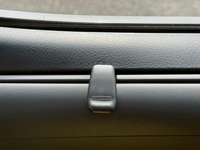 ヴェルファイア ２．５Ｚ　Ｇエディション　純正１０インチデカナビ／純正１２．１インチフリップダウンモニター／Ｂｌｕｅｔｏｏｔｈ／フルセグＴＶ／バックモニター／デジタルインナーミラー／フルレザーシート／パワーバックドア／両側電動スライド（39枚目）