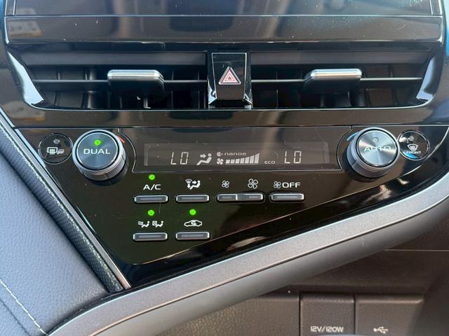 カムリ ＷＳレザーパッケージ　サンルーフ／パノラミックビューモニター／ブラインドスポットモニター／ヘッドアップディスプレイ／セーフティセンス／純正１６インチＡＷ／純正９インチディスプレイオーディオ＋ナビシートヒーター／プリクラ（24枚目）