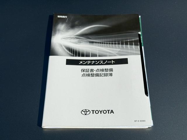 カムリ ＷＳレザーパッケージ　サンルーフ／パノラミックビューモニター／ブラインドスポットモニター／ヘッドアップディスプレイ／セーフティセンス／純正１６インチＡＷ／純正９インチディスプレイオーディオ＋ナビシートヒーター／プリクラ（34枚目）