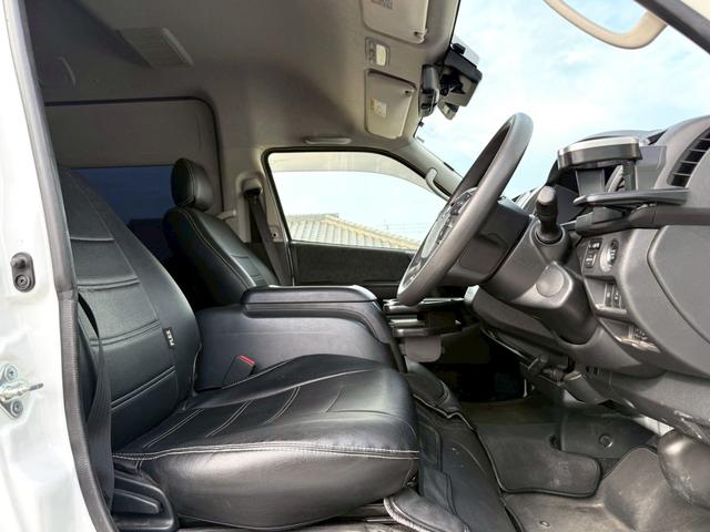 ハイエースワゴン グランドキャビン ALPINE11インチナビ/Bluetooth/フルセグTV/パノラミックビューモニター/デジタルミラー/電動スライド/トヨタセーフティセンス/CRIMSON(クリムソン) BARBERO17インチ(6枚目)