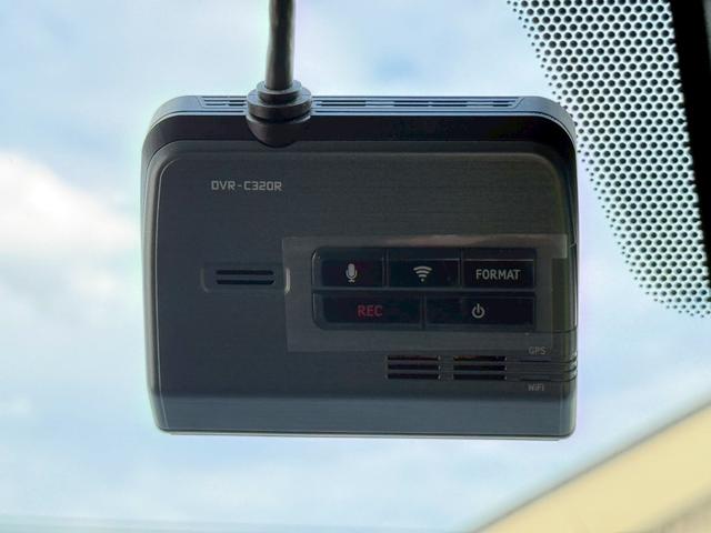 ハイエースワゴン グランドキャビン ALPINE11インチナビ/Bluetooth/フルセグTV/パノラミックビューモニター/デジタルミラー/電動スライド/トヨタセーフティセンス/CRIMSON(クリムソン) BARBERO17インチ(15枚目)