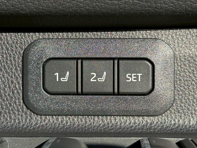 ランドクルーザー２５０ ＺＸ　ＭＯＤＥＬＬＩＳＴＡ／サンルーフ／オーバーフェンダー／フェンダー・バックドアガーニッシュ／リヤバンパーステップガード／リヤスポイラー／純正１２．３インチナビ／パノラマモニター／ＨＵＤ／ＢＳＭ（35枚目）