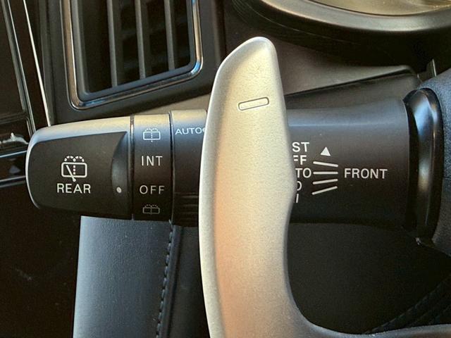 デリカＤ：５ Ｐ　純正１０インチナビ／純正１２インチフリップダウンモニター／電動ステップ／全方位カメラ／ＨＤＭＩ／フルセグＴＶ／両側電動スライド／ＢＳＭ／パワーシート／ドラレコ／ＥＴＣ／ＬＥＤ／純正１９インチＡＷ（24枚目）