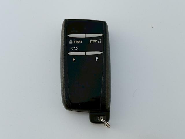 ＥＳ ＥＳ３００ｈ　バージョンＬ　マークレビンソン／サンルーフ／純正ドラレコ／黒革シート／ヘッドアップディスプレイ／純正１８インチＡＷ／メーカーナビ／Ｂｌｕｅｔｏｏｔｈ／フルセグＴＶ／パノラマモニター（48枚目）