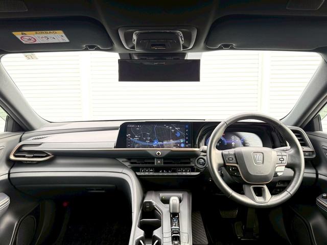 クラウンクロスオーバー Ｇアドバンスド・レザーパッケージ　ＭＯＤＥＬＬＩＳＴＡ／純正１２．３インチナビ／パノラミックビューモニター／ブラインドスポットモニター／セーフティセンス／クリアランスソナー／純正２１インチＡＷ／黒革／メモリー機能付パワーシート（5枚目）