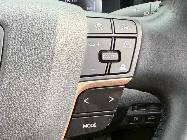 クラウンクロスオーバー Ｇアドバンスド・レザーパッケージ　ＭＯＤＥＬＬＩＳＴＡ／純正１２．３インチナビ／パノラミックビューモニター／ブラインドスポットモニター／セーフティセンス／クリアランスソナー／純正２１インチＡＷ／黒革／メモリー機能付パワーシート（18枚目）