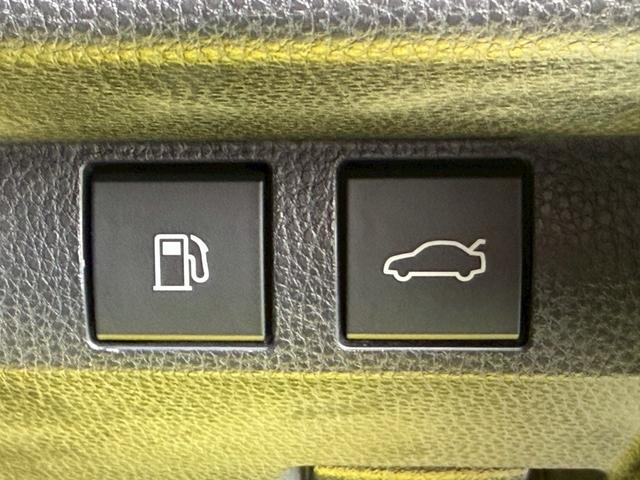 クラウンクロスオーバー Ｇアドバンスド・レザーパッケージ　ＭＯＤＥＬＬＩＳＴＡ／純正１２．３インチナビ／パノラミックビューモニター／ブラインドスポットモニター／セーフティセンス／クリアランスソナー／純正２１インチＡＷ／黒革／メモリー機能付パワーシート（27枚目）