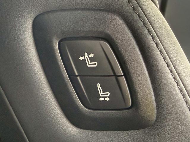 クラウンクロスオーバー Ｇアドバンスド・レザーパッケージ　ＭＯＤＥＬＬＩＳＴＡ／純正１２．３インチナビ／パノラミックビューモニター／ブラインドスポットモニター／セーフティセンス／クリアランスソナー／純正２１インチＡＷ／黒革／メモリー機能付パワーシート（32枚目）