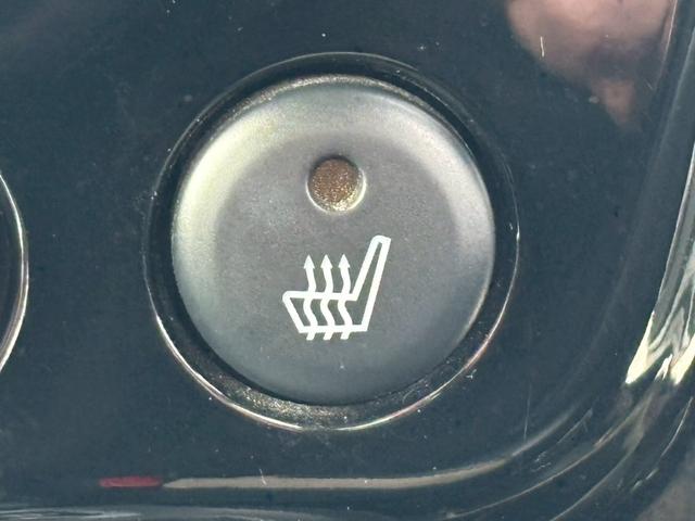 ジムニー ランドベンチャー　ＡＴ車／ターボ／パートタイム４ＷＤ／ナビ／Ｂｌｕｅｔｏｏｔｈ／フルセグＴＶ／バックモニター／純正１６インチＡＷ／シートヒーター／ミラーヒーター／ＥＴＣ／パワステ／パワーウィンドウ／エアコン（20枚目）