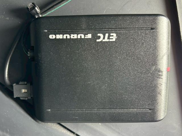 ジムニー ランドベンチャー　ＡＴ車／ターボ／パートタイム４ＷＤ／ナビ／Ｂｌｕｅｔｏｏｔｈ／フルセグＴＶ／バックモニター／純正１６インチＡＷ／シートヒーター／ミラーヒーター／ＥＴＣ／パワステ／パワーウィンドウ／エアコン（22枚目）