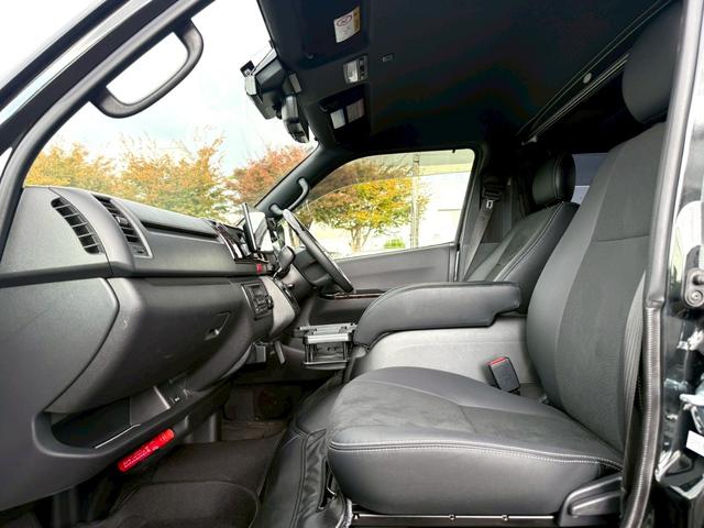 ハイエースバン スーパーGL ダークプライムII ディーゼル+4WD/両側電スラ/全方位カメラ/デジタルインナーミラー/UIビークルベッドキット+床フローリング施工/後部座席スライド加工/デルタフォース16インチアルミ+TOYOオープンカントリー(7枚目)
