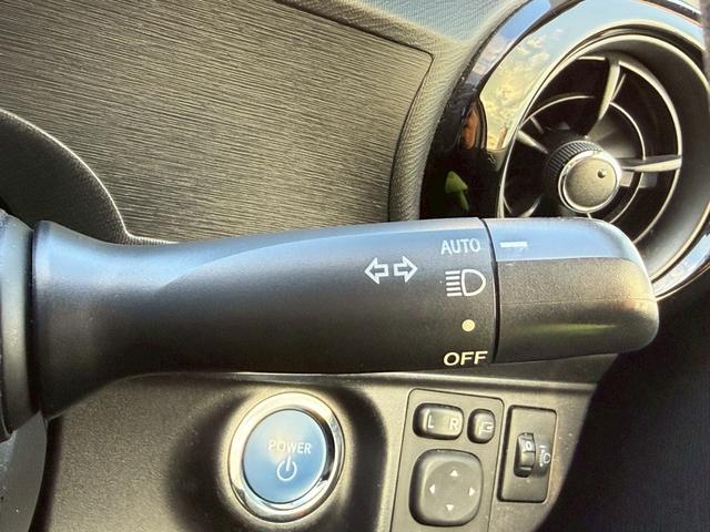 アクア S 純正ナビ/Bluetooth/フルセグTV/バックモニター/ドラレコ/スマートキー/プッシュスタート/LEDヘッドライト/オートエアコン/ユーザー買取車/取説&保証書&スペアキー(18枚目)