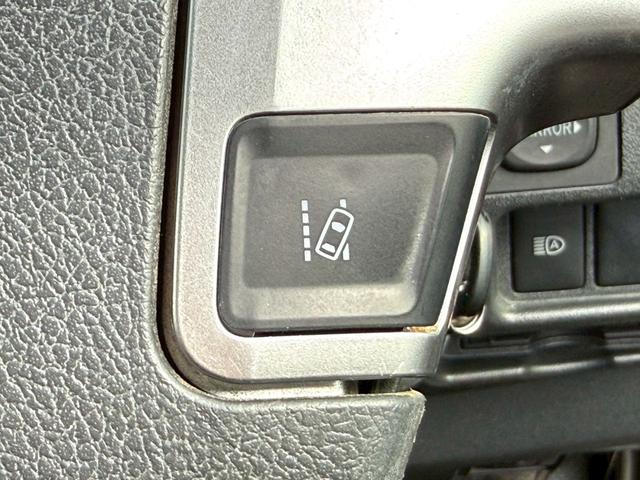 ハイエースバン DX GLパッケージ ディーゼル/MODELLISTA/純正ナビ/Bluetooth/フルセグTV/バックモニター/ドラレコ/社外16インチアルミ/プリクラ/レーンキープ/オートハイビーム/コーナーセンサー/LEDライト(21枚目)