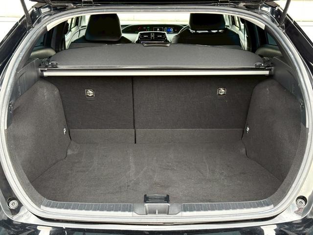 プリウス Ａツーリングセレクション　純正９インチナビ／Ｂｌｕｅｔｏｏｔｈ／フルセグＴＶ／バックモニター／ヘッドアップディスプレイ／ブラインドスポットモニター／純正１８インチアルミ（10枚目）