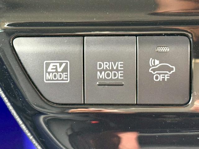 プリウス Ａツーリングセレクション　純正９インチナビ／Ｂｌｕｅｔｏｏｔｈ／フルセグＴＶ／バックモニター／ヘッドアップディスプレイ／ブラインドスポットモニター／純正１８インチアルミ（25枚目）