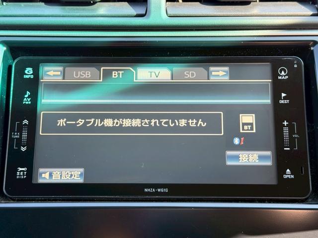 カムリ ハイブリッド　Ｇパッケージ　ＭＯＤＥＬＬＩＳＴＡ／純正ナビ／Ｂｌｕｅｔｏｏｔｈ／フルセグＴＶ／バックモニター／ドラレコ／ＨＩＤヘッドライト／ＥＴＣ／社外１９インチＡＷ／革巻ステアリング／ステアリングリモコン／運転席パワーシート（15枚目）