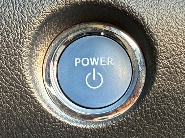 シエンタ ハイブリッドＧ　クエロ　ＡＬＰＩＮＥナビ／フルセグＴＶ／Ｂｌｕｅｔｏｏｔｈ／バックモニター／ＨＤＭＩ／両側電動スライド／トヨタセーフティセンス／レーンキープ／オートハイビーム／社外１５インチアルミ（20枚目）