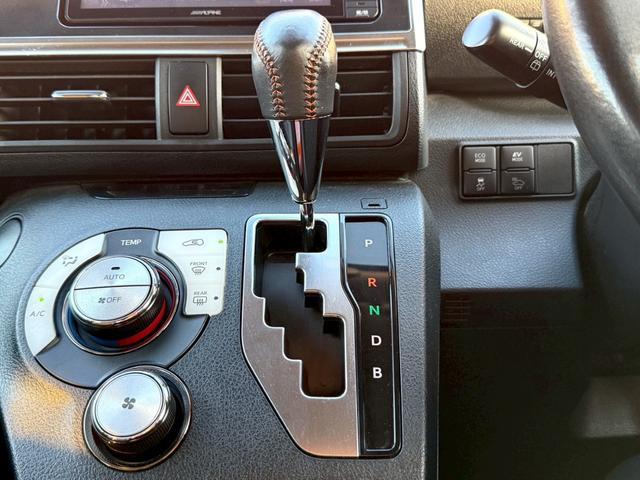 シエンタ ハイブリッドＧ　クエロ　ＡＬＰＩＮＥナビ／フルセグＴＶ／Ｂｌｕｅｔｏｏｔｈ／バックモニター／ＨＤＭＩ／両側電動スライド／トヨタセーフティセンス／レーンキープ／オートハイビーム／社外１５インチアルミ（21枚目）