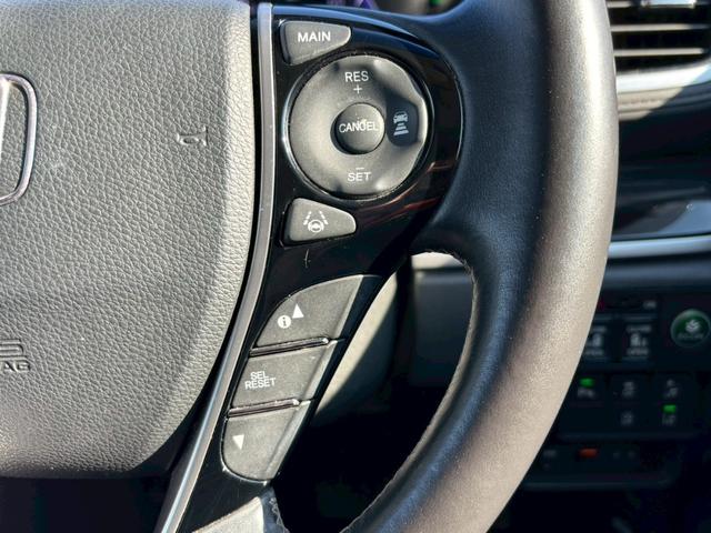 オデッセイ アブソルート・アドバンス　Ｈｏｎｄａインターナビ／Ｂｌｕｅｔｏｏｔｈ／フルセグＴＶ／バックモニター／純正フリップダウンモニター／両側電動スライドドア／ＥＴＣ／半革シート／純正１７インチＡＷ（22枚目）