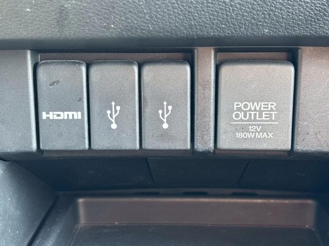 オデッセイ アブソルート・アドバンス　Ｈｏｎｄａインターナビ／Ｂｌｕｅｔｏｏｔｈ／フルセグＴＶ／バックモニター／純正フリップダウンモニター／両側電動スライドドア／ＥＴＣ／半革シート／純正１７インチＡＷ（27枚目）