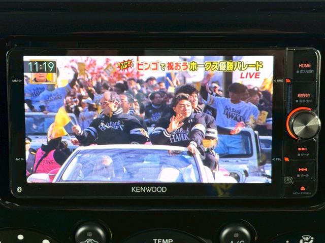 ＦＪクルーザー ブラックカラーパッケージ　ナビ／Ｂｌｕｅｔｏｏｔｈ／フルセグＴＶ／バックモニター／クルーズコントロール／コーナーセンサー／黒鉄ちんホイール／／革巻ステアリング／ステアリングリモコン／チルトステア／ＥＴＣ（14枚目）