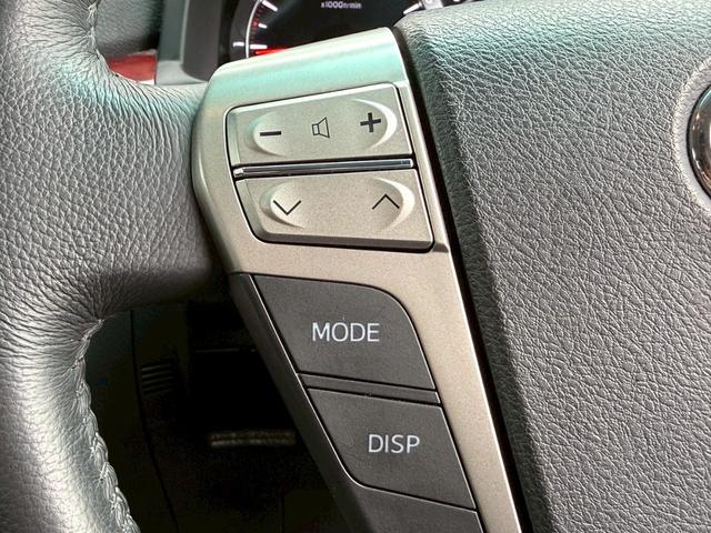 アルファード ２４０Ｓ　ＡＬＰＩＮＥナビ／Ｂｌｕｅｔｏｏｔｈ／フルセグＴＶ／ＡＬＰＩＮＥフリップダウンモニター／両側電動スライドドア／ＥＴＣ／純正１８インチ／革巻ウッドコンビステア／ステアリングリモコン／コーナーセンサー（19枚目）