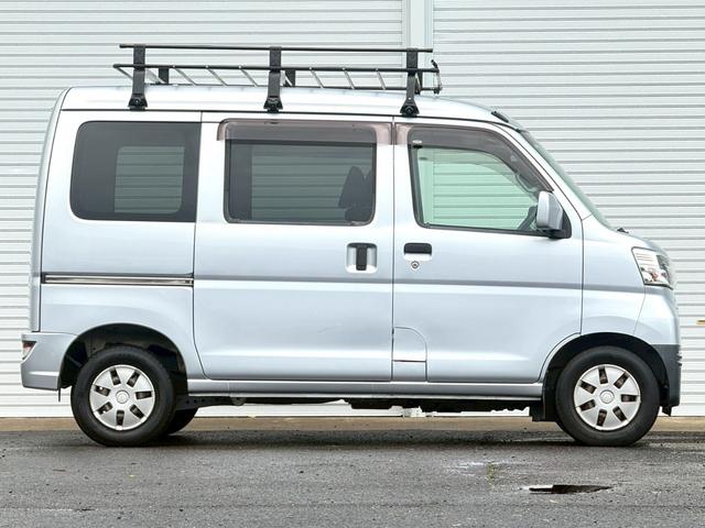 ハイゼットカーゴ クルーズＳＡＩＩＩ　ＡＴ　衝突被害軽減システム　クリアランスソナー　ドライブレコーダー　ＥＴＣ　ナビ　ＴＶ　バックカメラ　両側スライドドア　キーレスエントリー　アイドリングストップ　電動格納ミラー（2枚目）