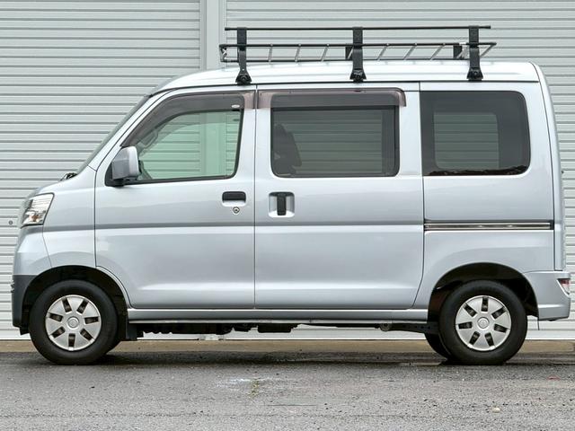 ハイゼットカーゴ クルーズＳＡＩＩＩ　ＡＴ　衝突被害軽減システム　クリアランスソナー　ドライブレコーダー　ＥＴＣ　ナビ　ＴＶ　バックカメラ　両側スライドドア　キーレスエントリー　アイドリングストップ　電動格納ミラー（3枚目）