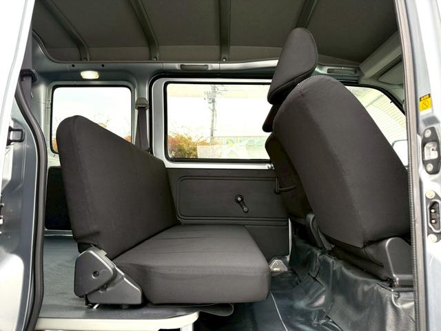 ハイゼットカーゴ クルーズＳＡＩＩＩ　ＡＴ　衝突被害軽減システム　クリアランスソナー　ドライブレコーダー　ＥＴＣ　ナビ　ＴＶ　バックカメラ　両側スライドドア　キーレスエントリー　アイドリングストップ　電動格納ミラー（9枚目）