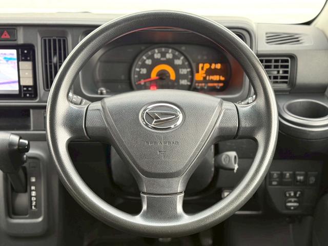 ハイゼットカーゴ クルーズＳＡＩＩＩ　ＡＴ　衝突被害軽減システム　クリアランスソナー　ドライブレコーダー　ＥＴＣ　ナビ　ＴＶ　バックカメラ　両側スライドドア　キーレスエントリー　アイドリングストップ　電動格納ミラー（18枚目）