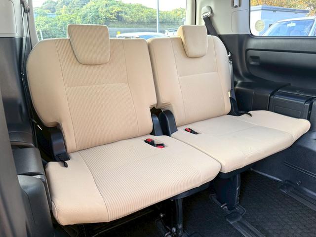 ノア ハイブリッドＸ　純正ナビ／Ｂｌｕｅｔｏｏｔｈ／フルセグＴＶ／バックモニター／電動スライドドア／ビルトインＥＴＣ／純正１５インチアルミ／ドライブレコーダー／革巻きステアリング／ステアリングリモコン／ＬＥＤヘッドライト（10枚目）